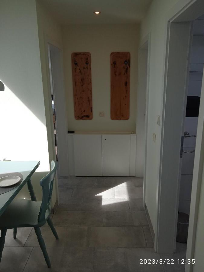 Zimmer Frei 3 Wiesbaden Dış mekan fotoğraf